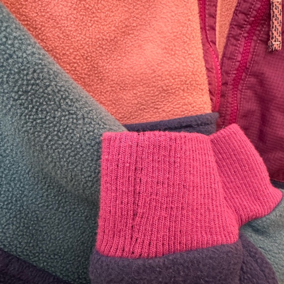 Patagonia Kids' Colorblock Fleece Pullover - Picture 4 of 10